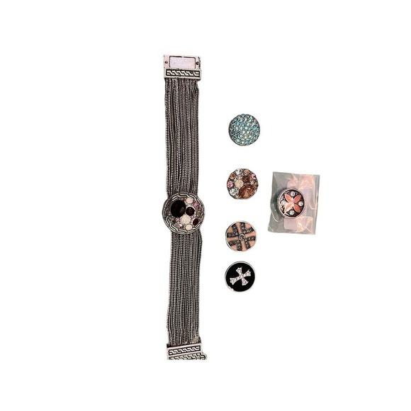 Magnetic Silver Chain Bracelet w/6 Snap on Designed Buttons - Picture 4 of 8